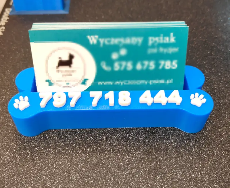 Stojak na wizytówki z numerem