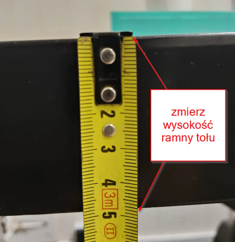 Holder do szczotek - montaż wsuwany do stołu