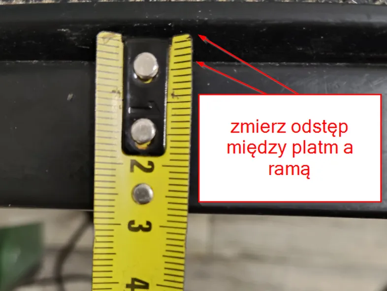 Holder do szczotek - montaż wsuwany do stołu